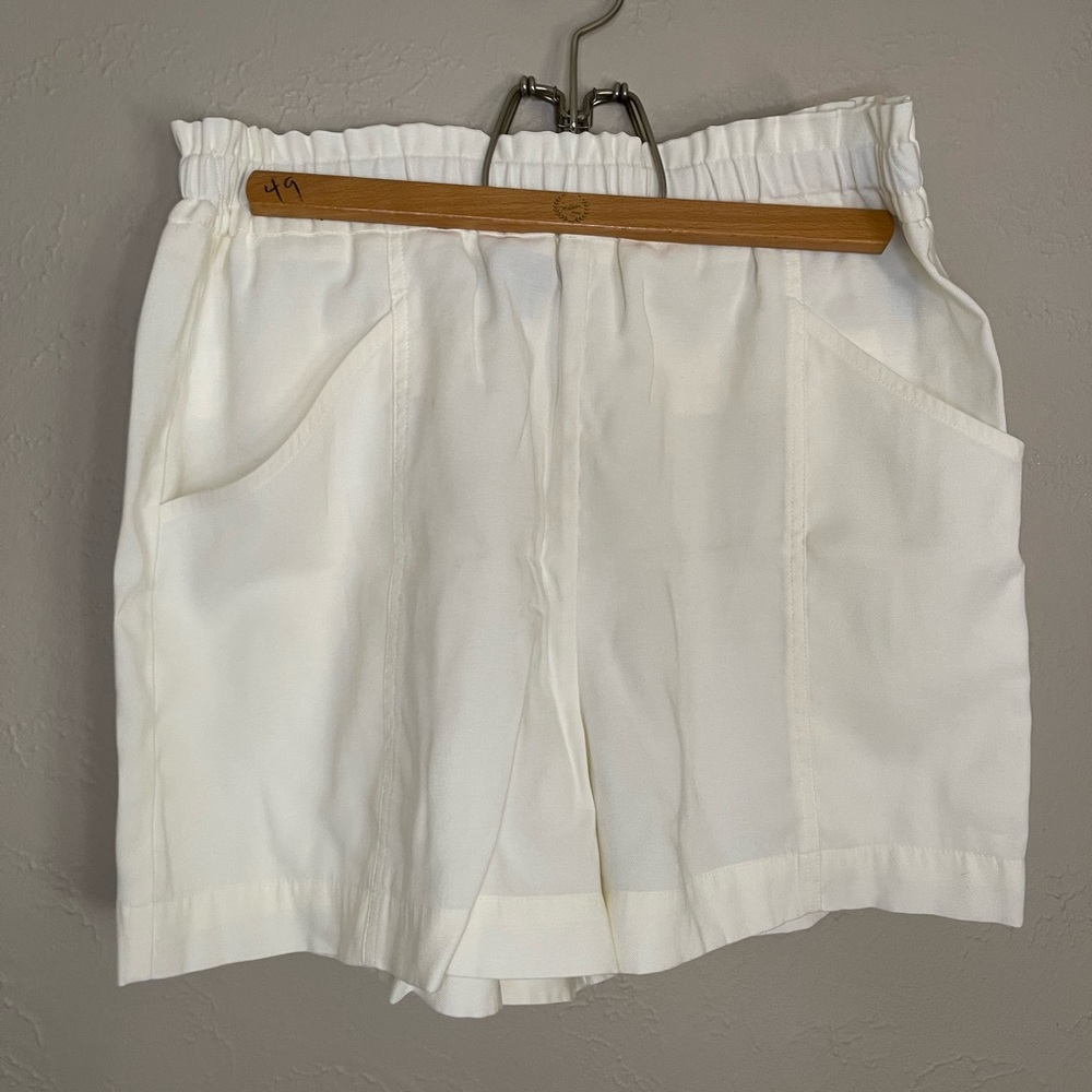 Simply Vera Wang White Shorts